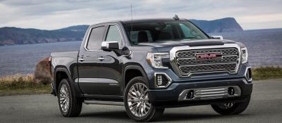GMC Sierra Denali (2019) - picture 7 of 9