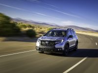 Honda Passport SUV (2019) - picture 2 of 18