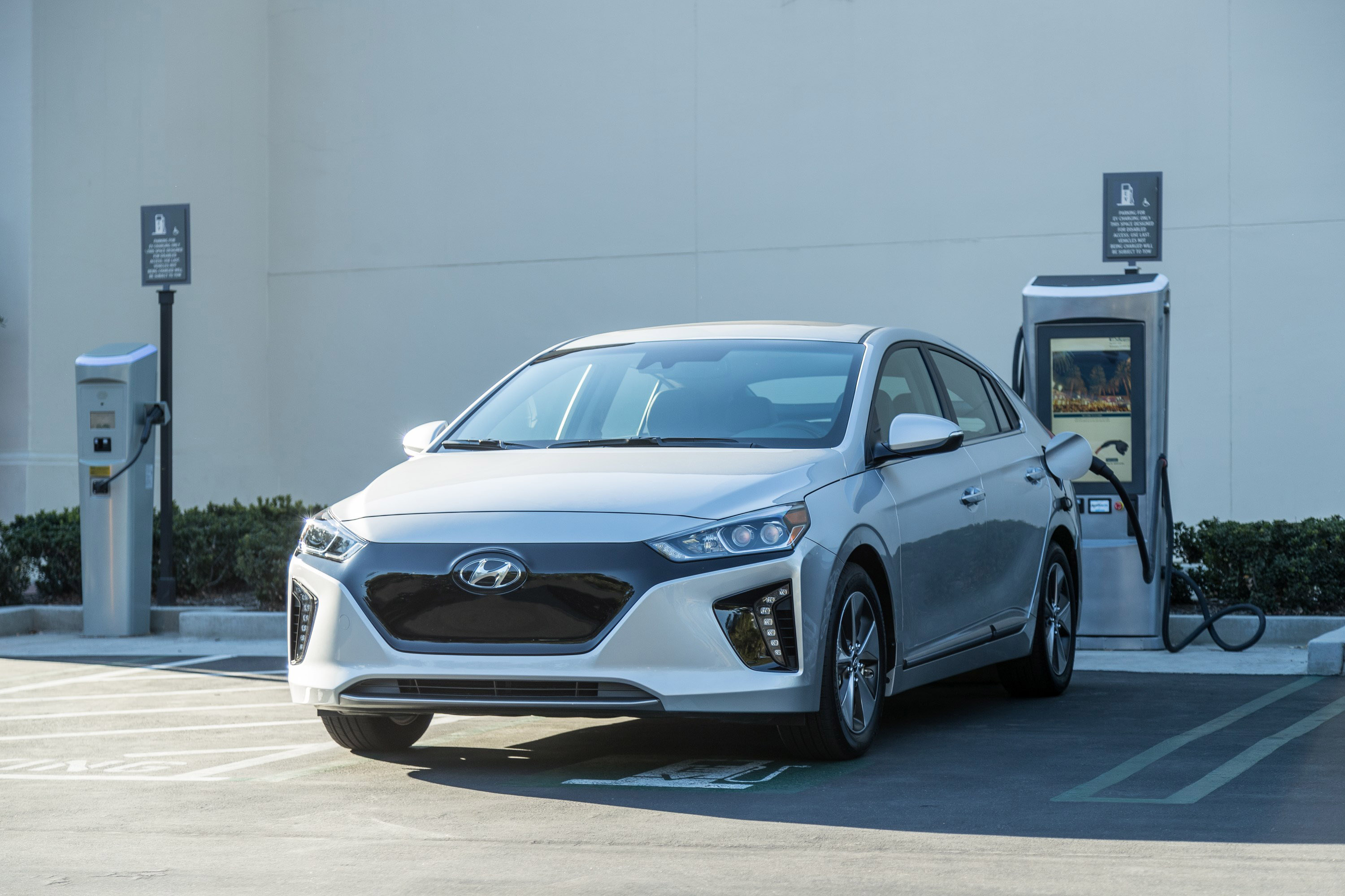 2019 Hyundai Ioniq Plug-In Hybrid