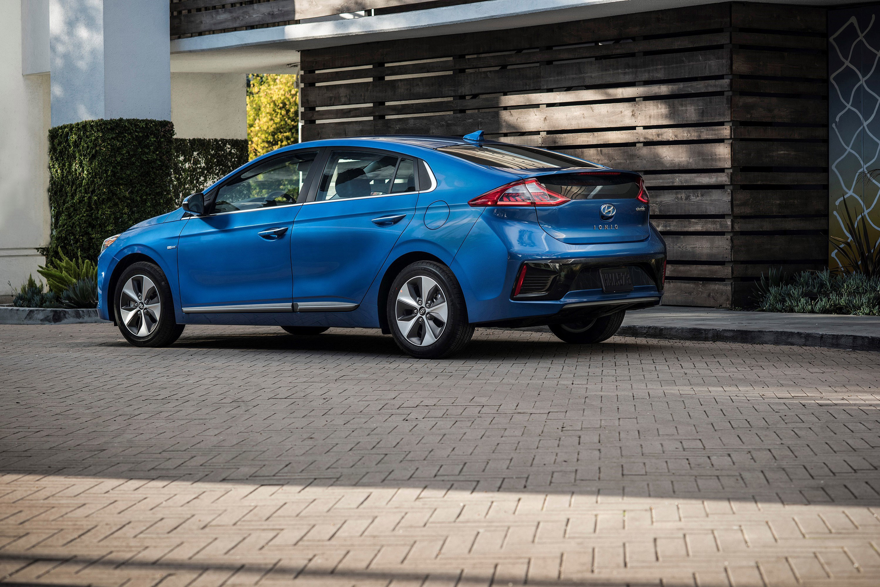 2019 Hyundai Ioniq Plug-In Hybrid