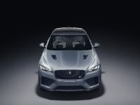 Jaguar F-PACE SVR (2019) - picture 1 of 13