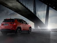 2019 Jeep Compass and Renegade Night Eagle Editions