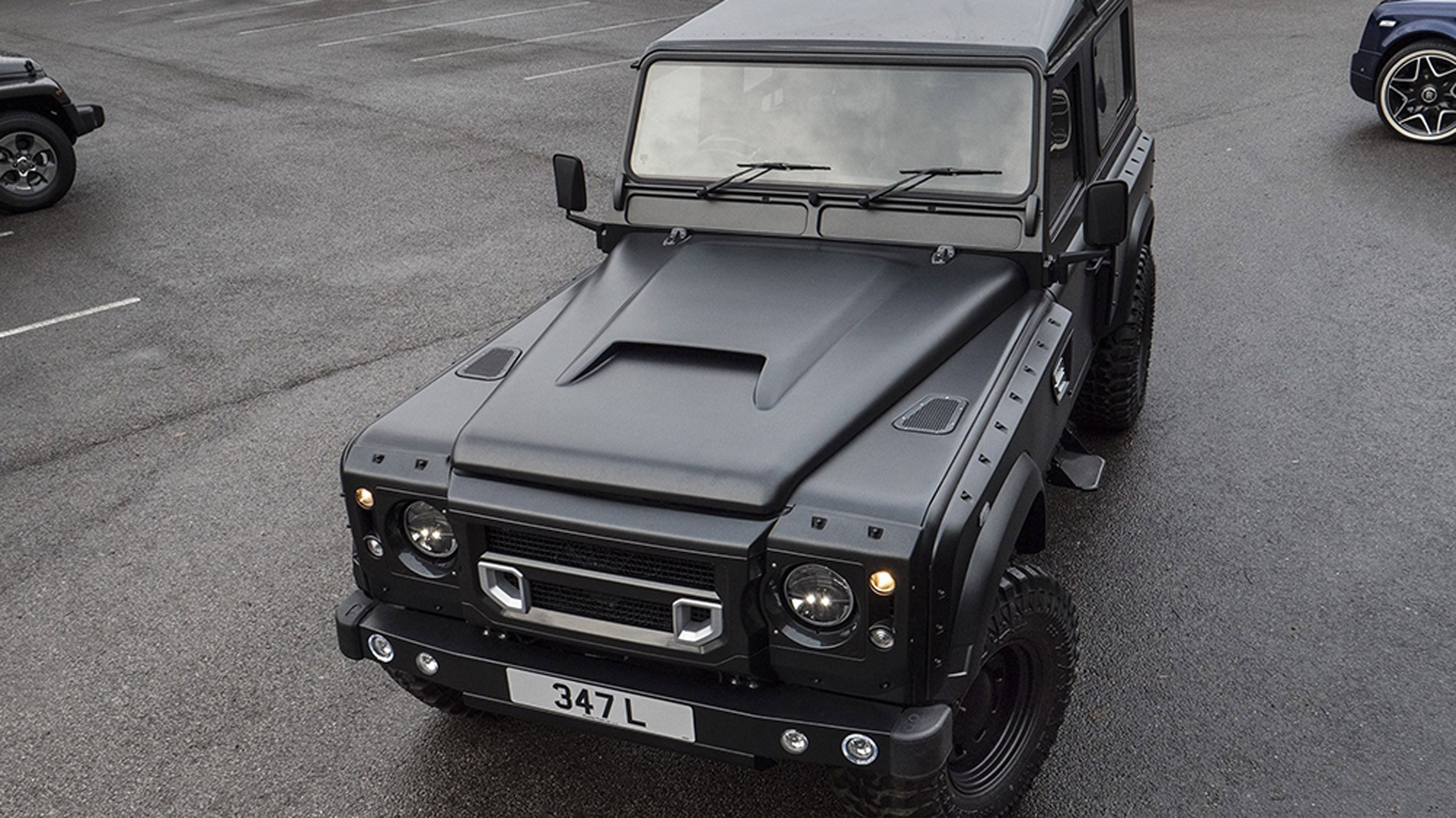 kahn Design Flying Huntsman 105 Longnose Defender