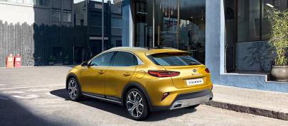 Kia XCeed (2019) - picture 4 of 14