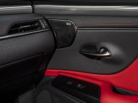 Lexus ES Hybrid Saloon Interior (2019) - picture 4 of 4