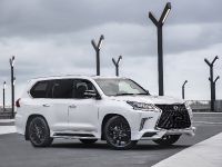 Lexus LX 270 S (2019) - picture 1 of 8