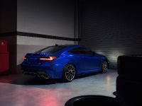 Lexus RC F Coupe (2019) - picture 3 of 3
