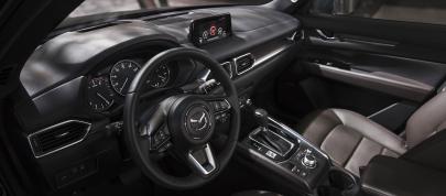 Mazda CX-5 Signature (2019) - picture 4 of 5