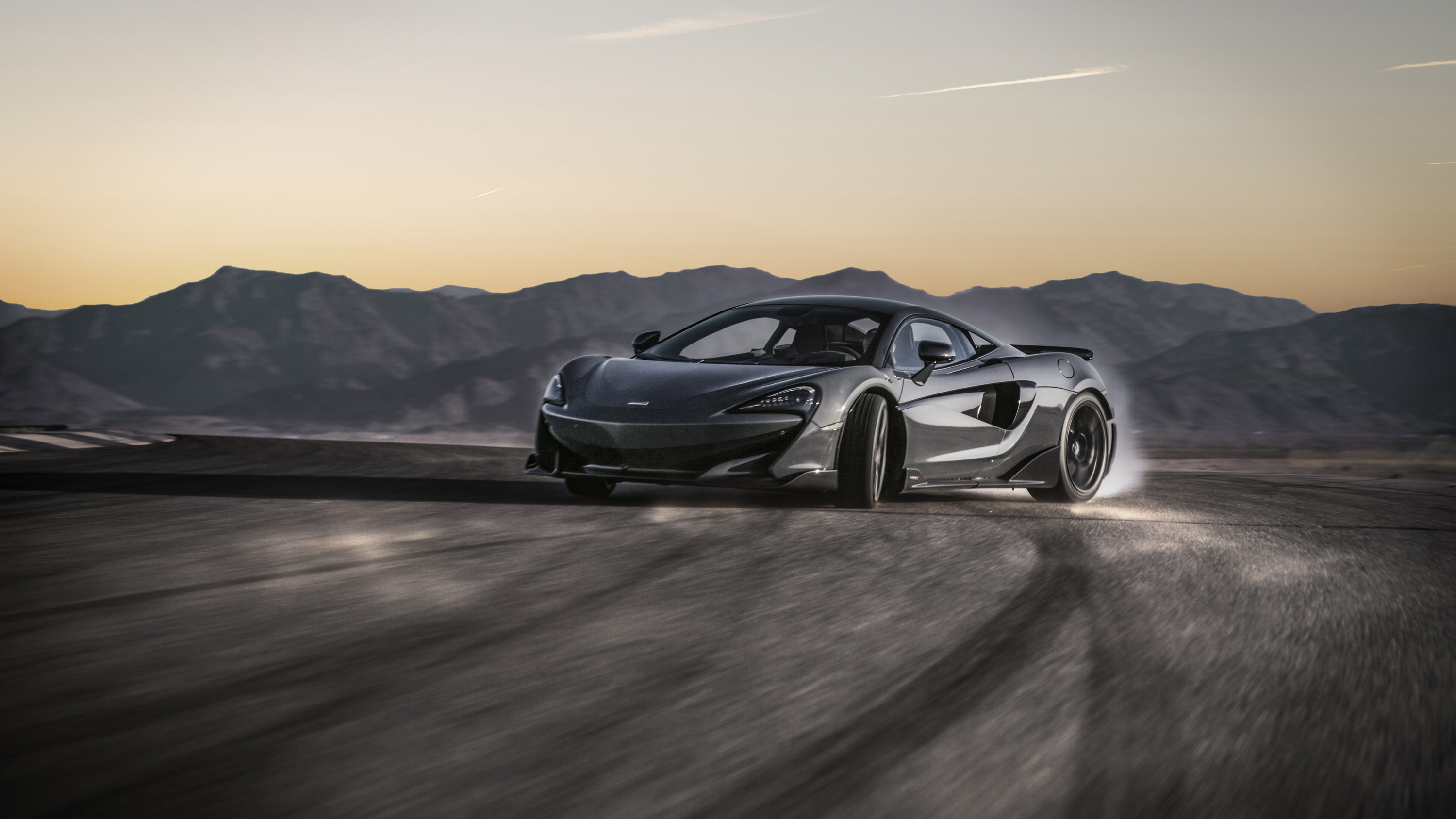 Mclaren Senna and LT600