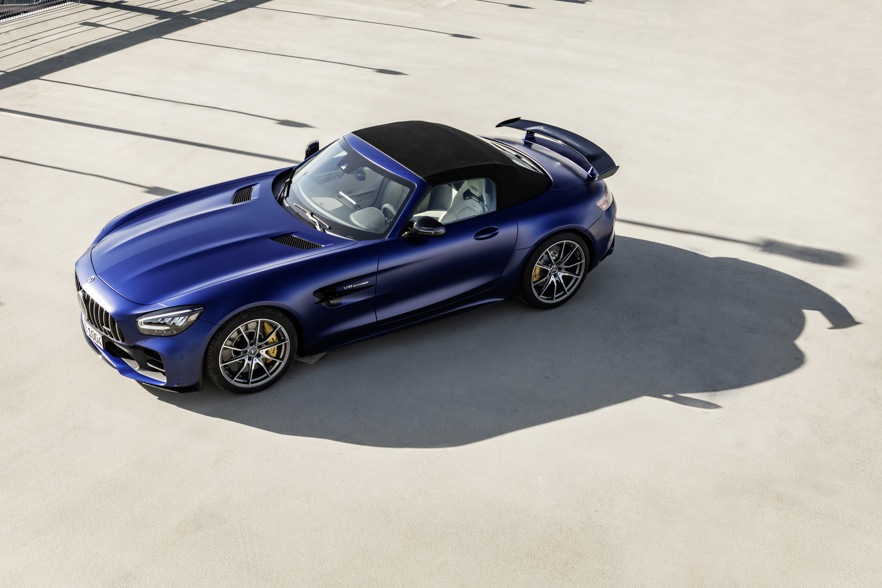 Mercedes-AMG GT-R Roadster