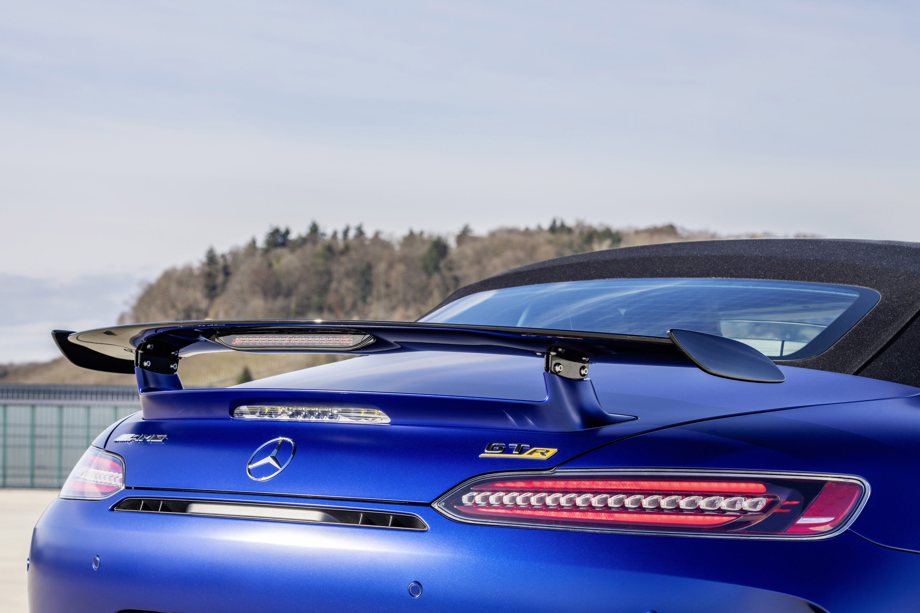 Mercedes-AMG GT-R Roadster