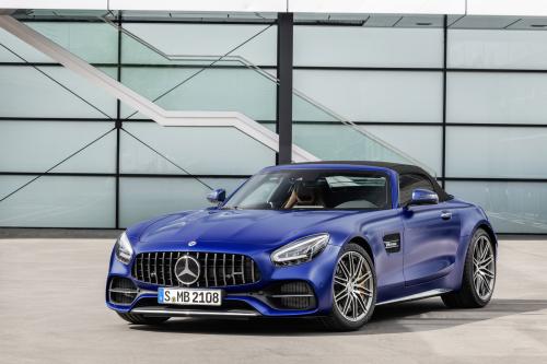 Mercedes-AMG GT (2019) - picture 1 of 10