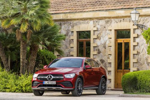 Mercedes-Benz GLC Coupe (2019) - picture 1 of 11