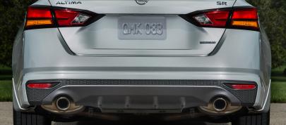 Nissan Altima (2019) - picture 7 of 18