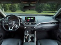Nissan Altima (2019) - picture 8 of 18