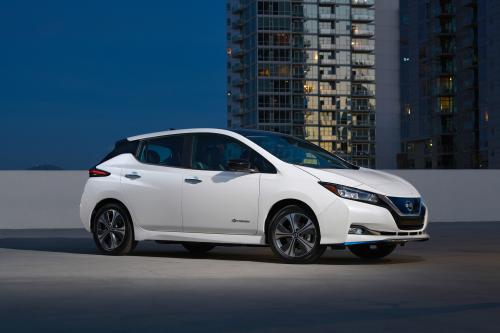 Nissan LEAF PLUS (2019) - picture 1 of 10