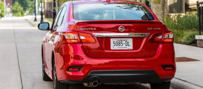 Nissan Sentra SR Turbo (2019) - picture 4 of 10