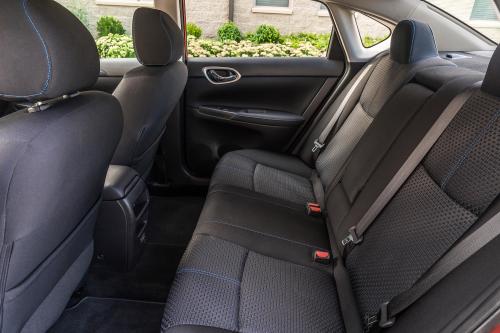 Nissan Sentra SR Turbo (2019) - picture 8 of 10