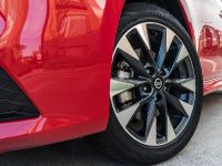 Nissan Sentra SR Turbo (2019) - picture 7 of 10