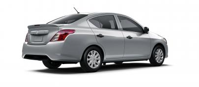 Nissan Versa Sedan (2019) - picture 4 of 5