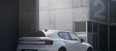 Polestar 2 (2019) - picture 7 of 17