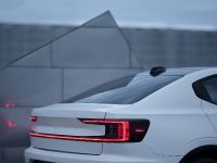 Polestar 2 (2019) - picture 11 of 17