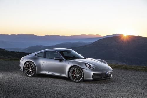 Porsche 911 Carrera S (2019) - picture 1 of 12