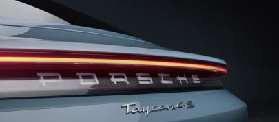 Porsche Taycan (2019) - picture 7 of 7