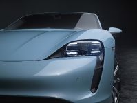 Porsche Taycan (2019) - picture 6 of 7