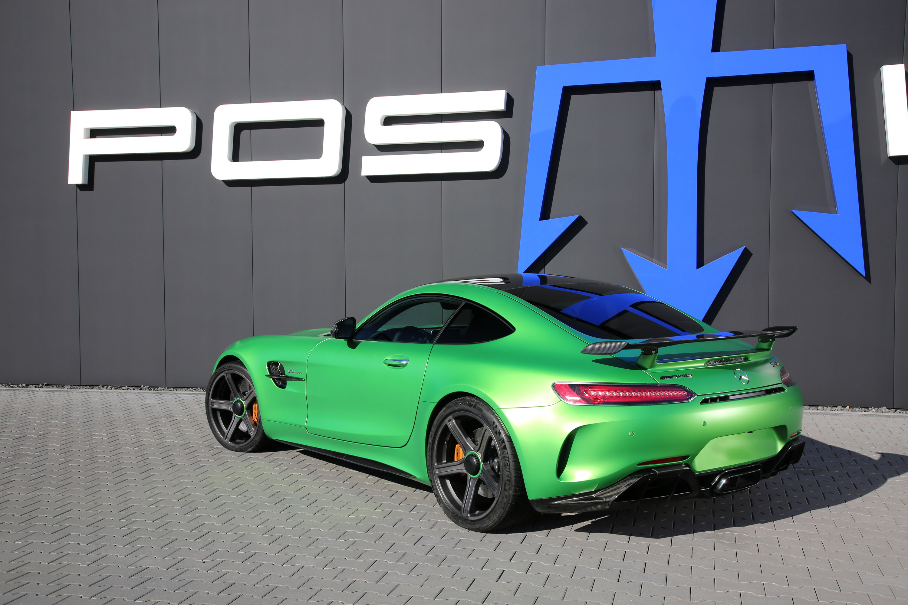 POSAIDON Mercedes-AMG GT R