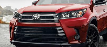 Toyota Nightshade Edition Models (2019) - picture 4 of 5