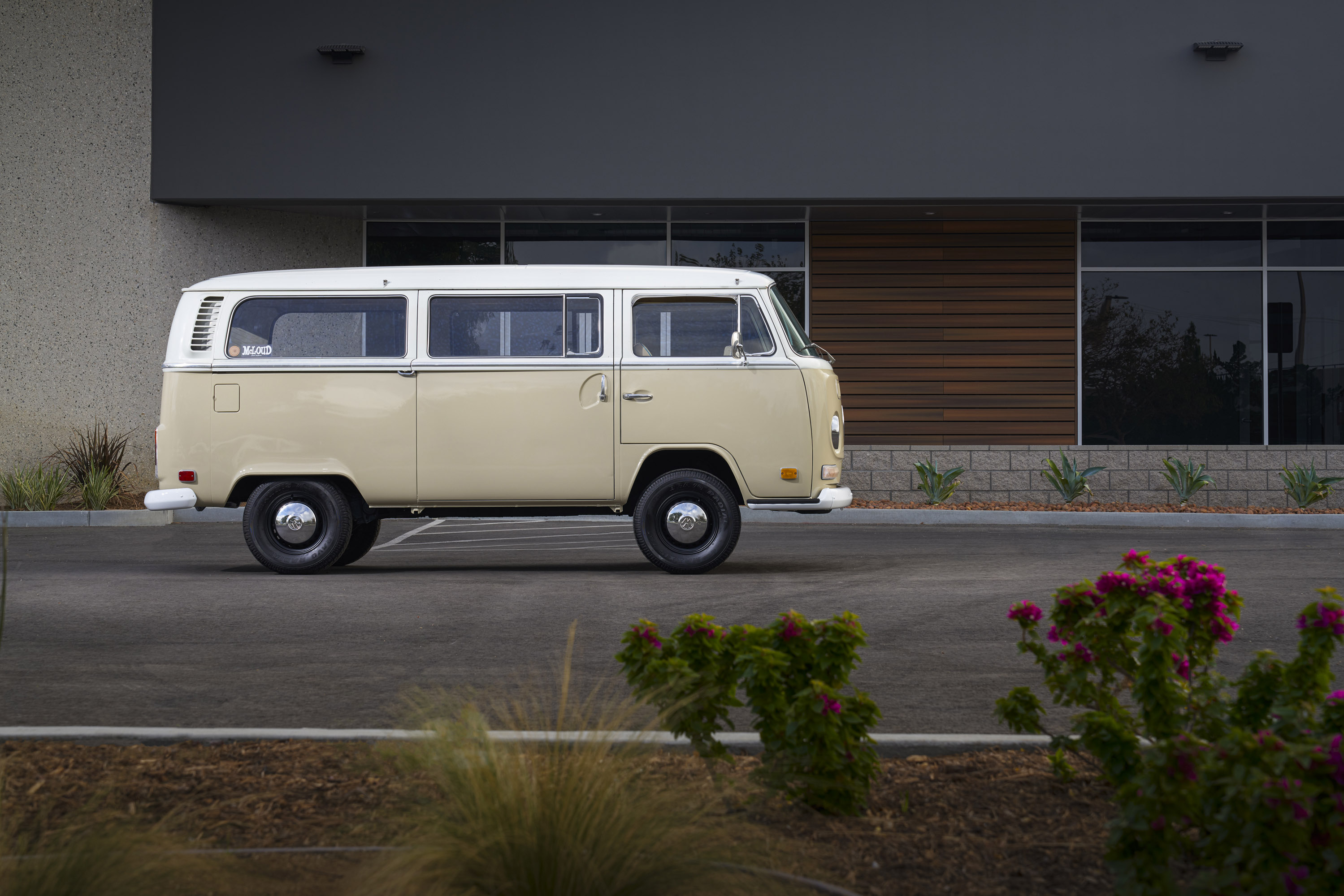 Volkswagen Type 2 Bus