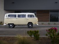 Volkswagen Type 2 Bus (2019) - picture 4 of 15