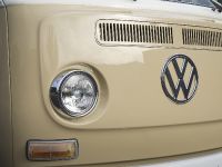 Volkswagen Type 2 Bus (2019) - picture 7 of 15