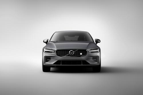 Volvo S60 Polestar Engineering (2019) - picture 1 of 15