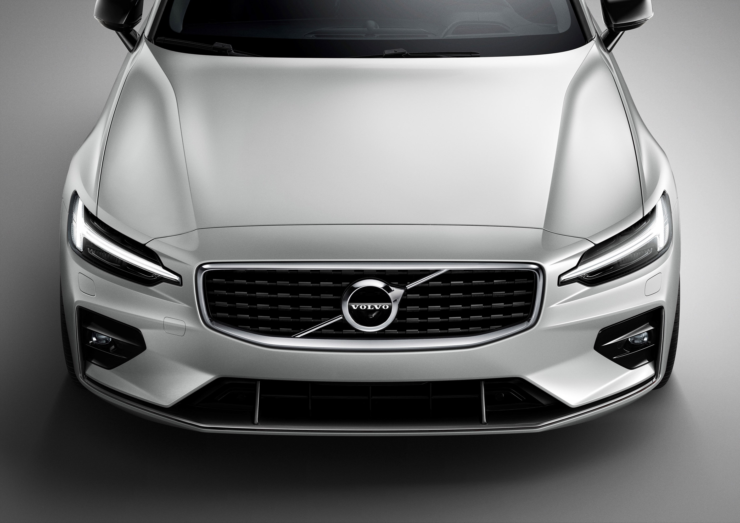 Volvo V60 R-Design