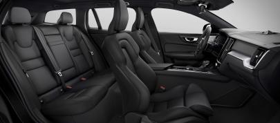 Volvo V60 R-Design (2019) - picture 12 of 13