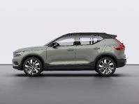 Volvo XC40 Recharge (2019) - picture 3 of 9