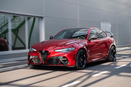 Alfa Romeo Giulia GTA (2020) - picture 1 of 10