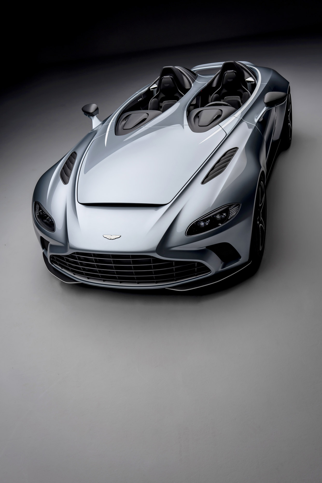 Aston Martin V12 Speedster