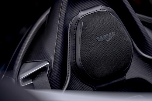 Aston Martin V12 Speedster (2020) - picture 17 of 18
