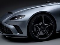 2020 Aston Martin V12 Speedster