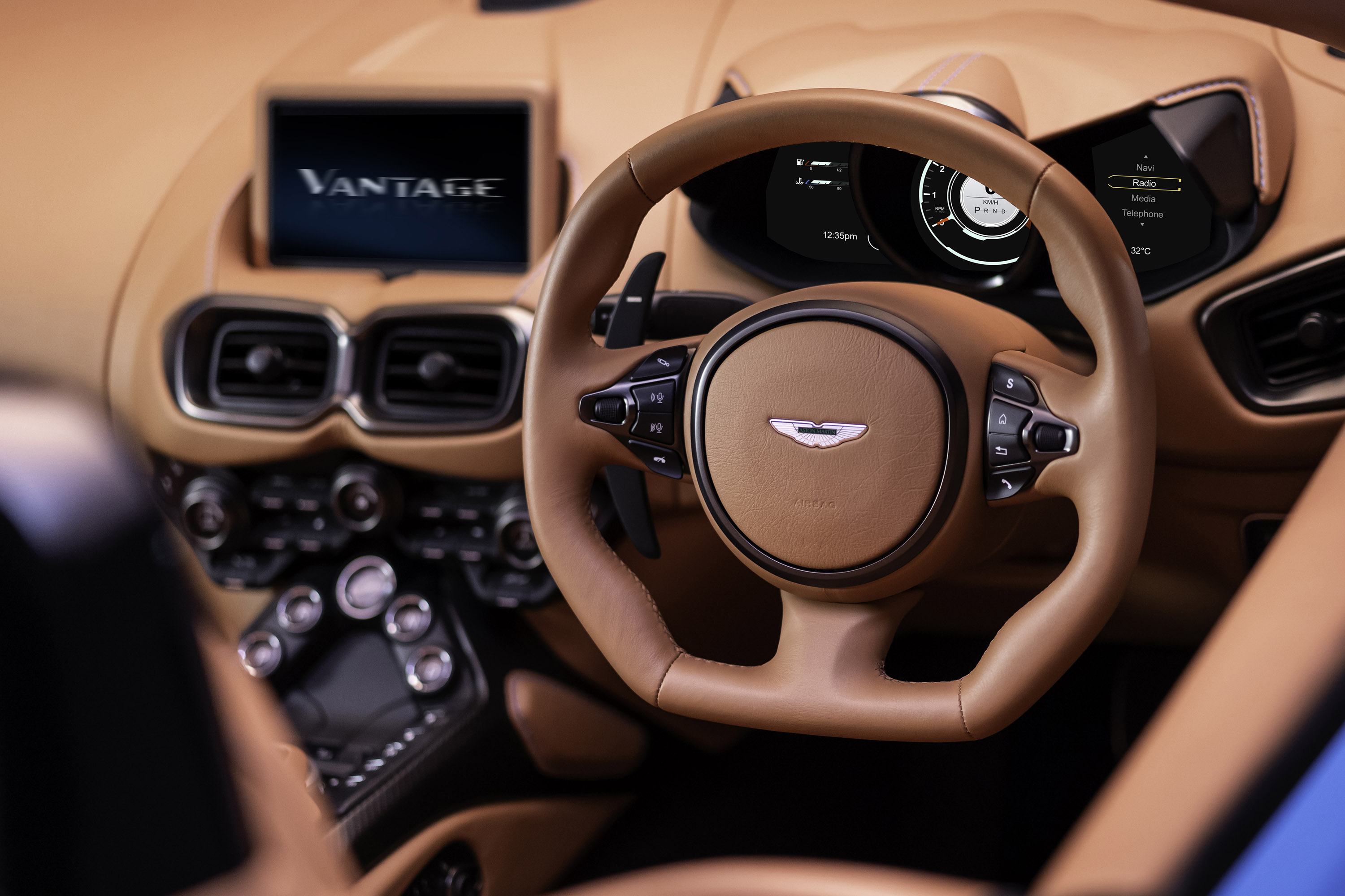 Aston Martin Vantage Roadster