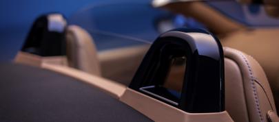Aston Martin Vantage Roadster (2020) - picture 15 of 15