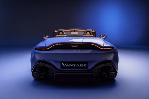 Aston Martin Vantage Roadster (2020) - picture 9 of 15