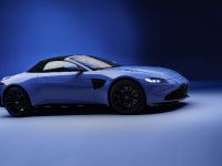 2020 Aston Martin Vantage Roadster , 5 of 15