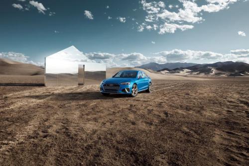 Audi A4 (2020) - picture 1 of 5