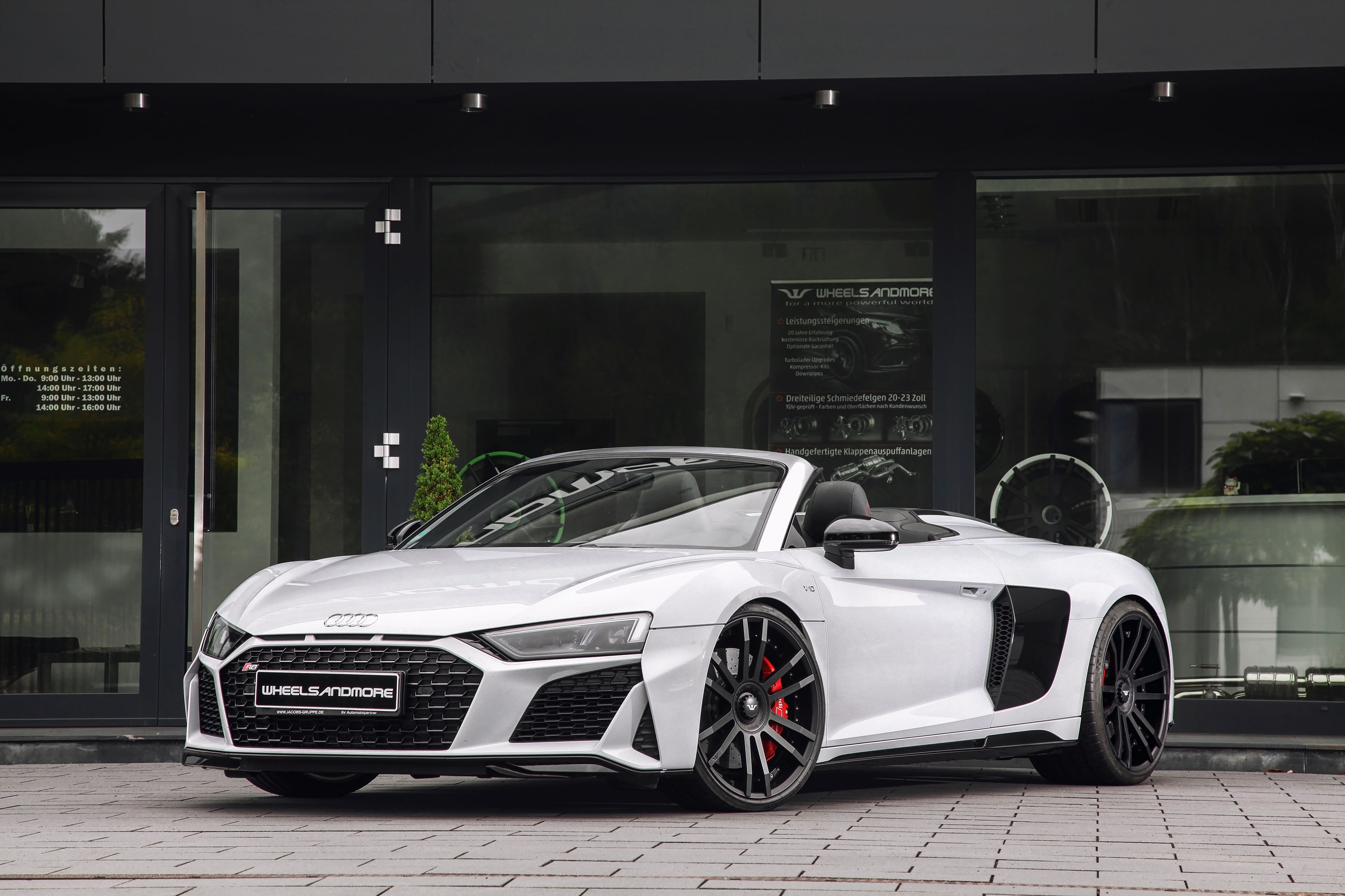 Audi R8 4S