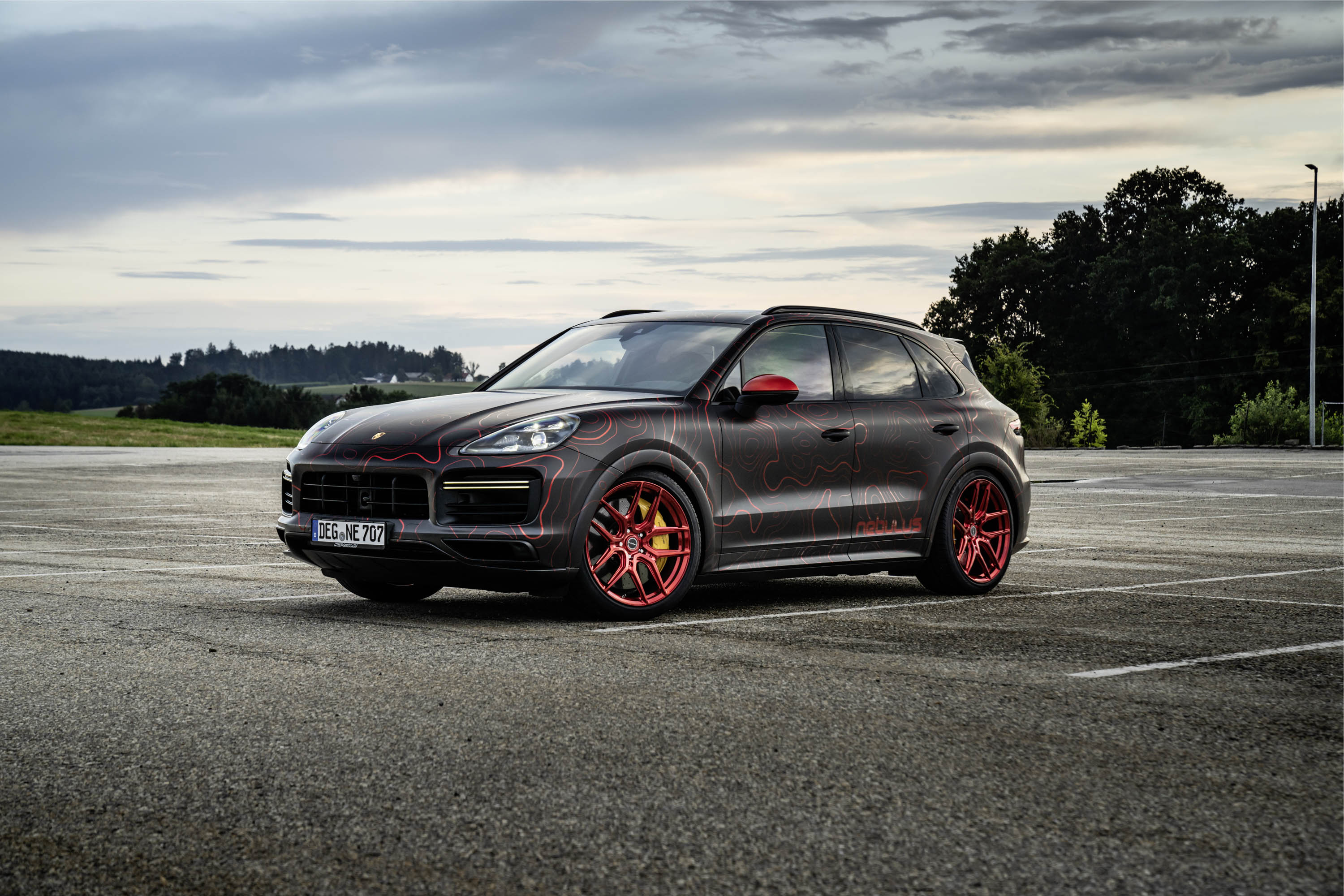 BLACK BOX-RICHTER Porsche Cayenne Nebulus