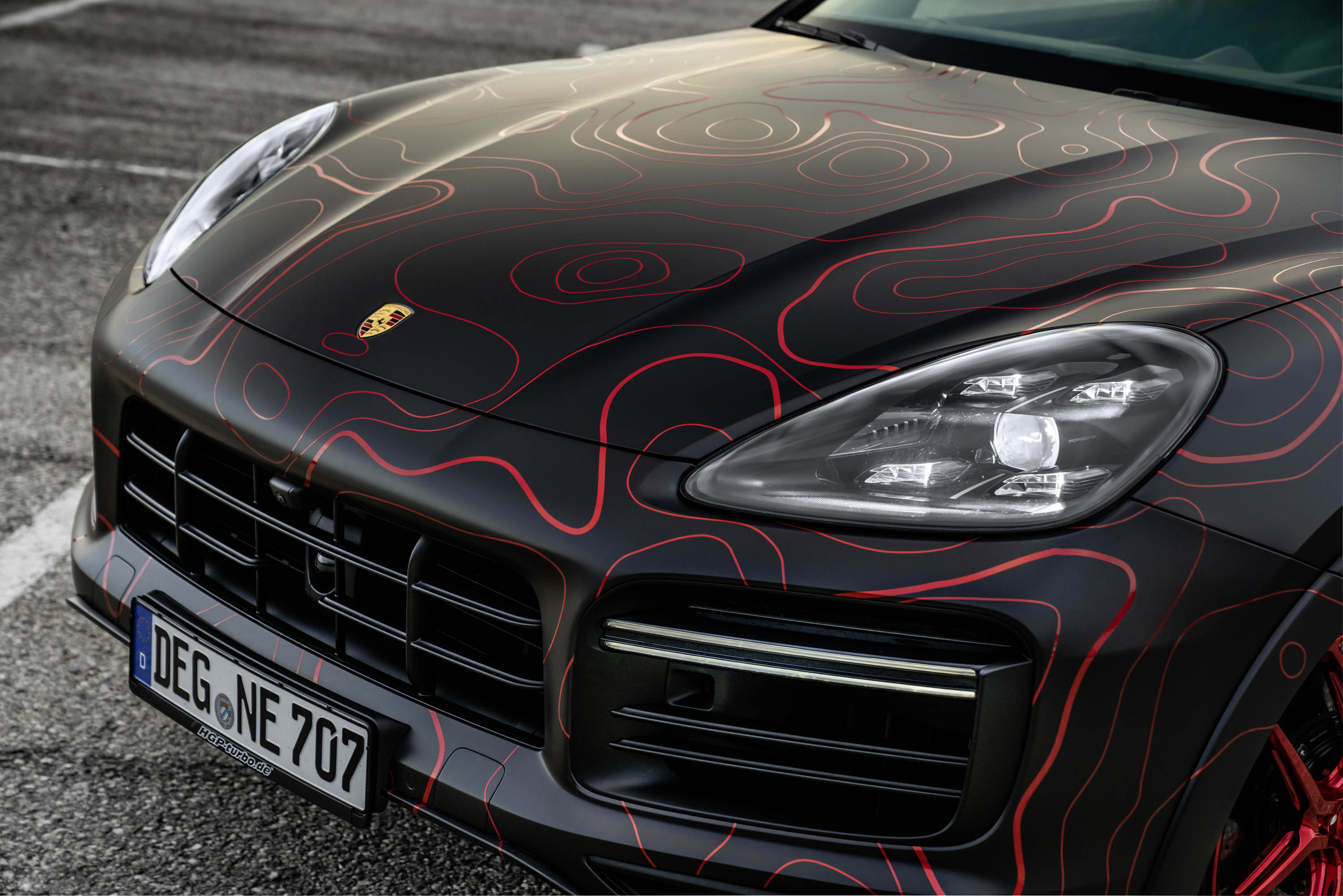 BLACK BOX-RICHTER Porsche Cayenne Nebulus